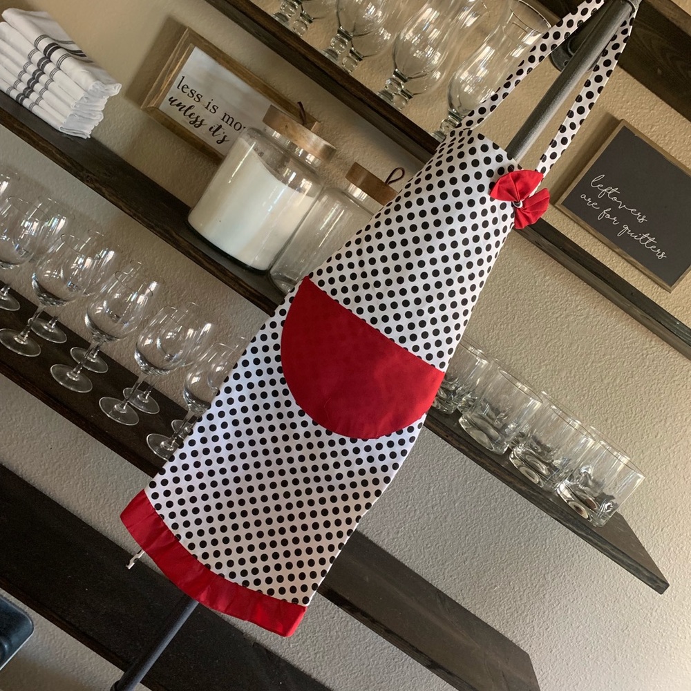 Women’s Polka Dot Apron